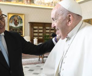 Presidente Petro y el Papa Francisco.