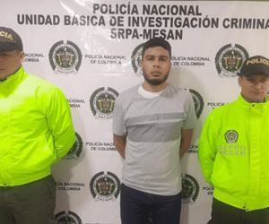 Hombre es arrestado por abuso sexual a su hijastra de solo 12 años