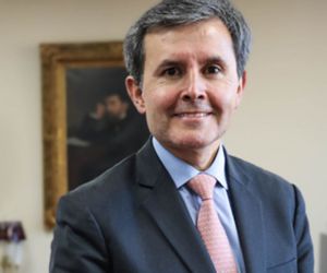 José Roberto Acosta, director de Crédito Público.