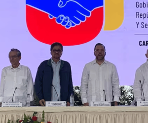 Instalación de la mesa de diálogos entre el gobierno de Colombia y la Segunda Marquetalia