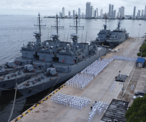 Fiscalía destapa millonaria trama de corrupción en contratos de la Armada