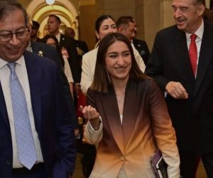 Gustavo Petro y Laura Sarabia.