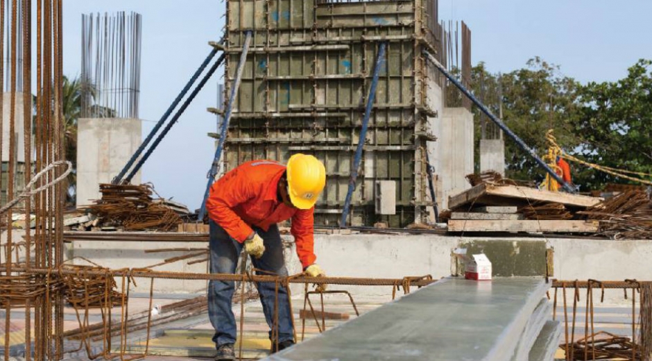 Mipko Constructores Mipko no solo se debe a sus trabajadores, sino a la ciudad a la que aporta con sus obras de vivienda.