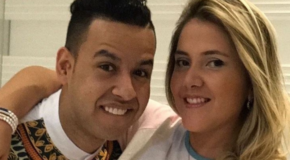 El cantante Martín Elías (Q.E.P.D.) junto a su esposa Dayana Jaimes.  