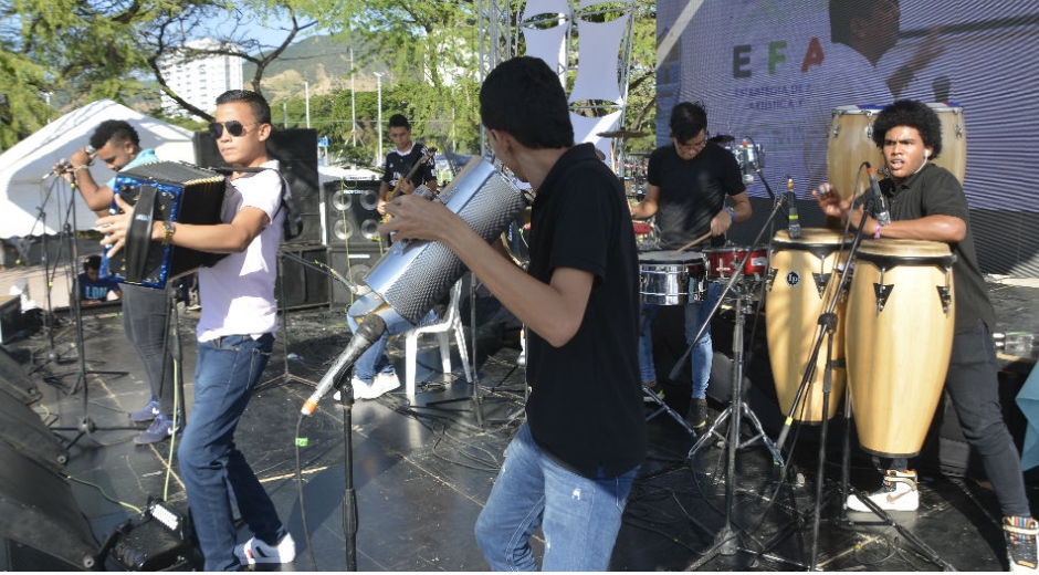 Cortesía Presentacion grupo vallenato de la efac
