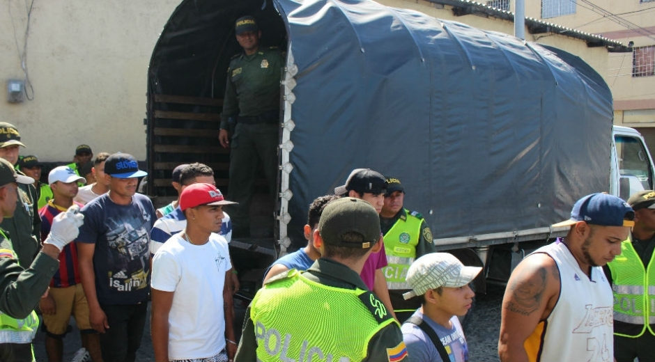 Operativo en el que fueron reportados 126 venezolanos que estaban de manera irregular en Santa Marta.
