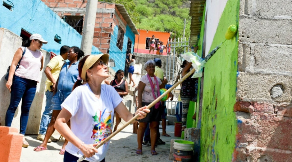 La gobernadora del Magdalena, Rosa Cotes, con el programa 'Entorno Pintoresco'