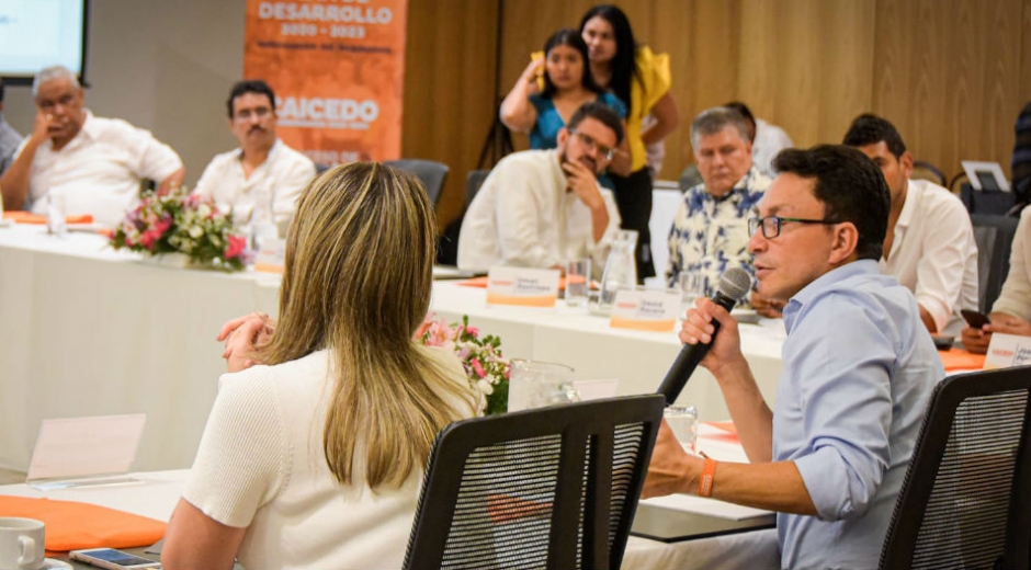 Cortesía El gobernador electo se pronunció sobre el asesinato de los turistas en Perico Agüao.