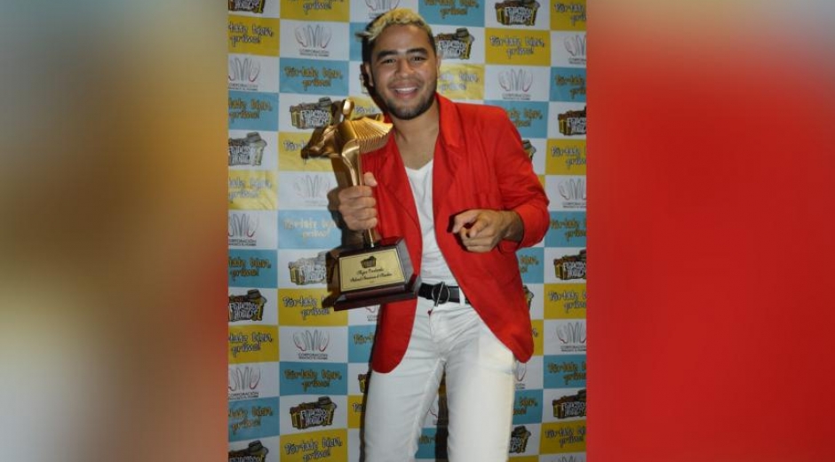 Gustavo Picalúa, ganador del festival Francisco el Hombre