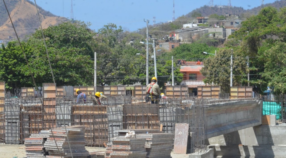 Así van las obras del Puente Bavaria. 