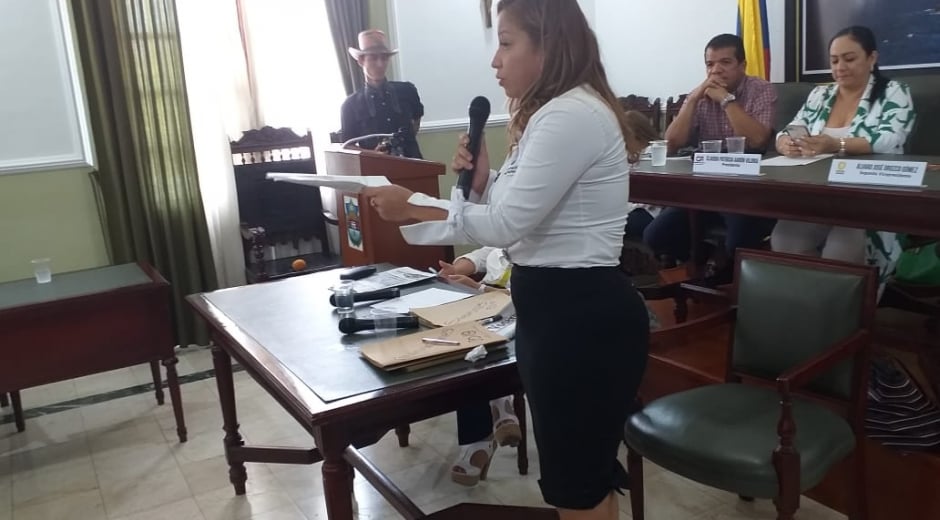 Secretaria aseveró que hay temas culturales en los colegios que se deben modificar.