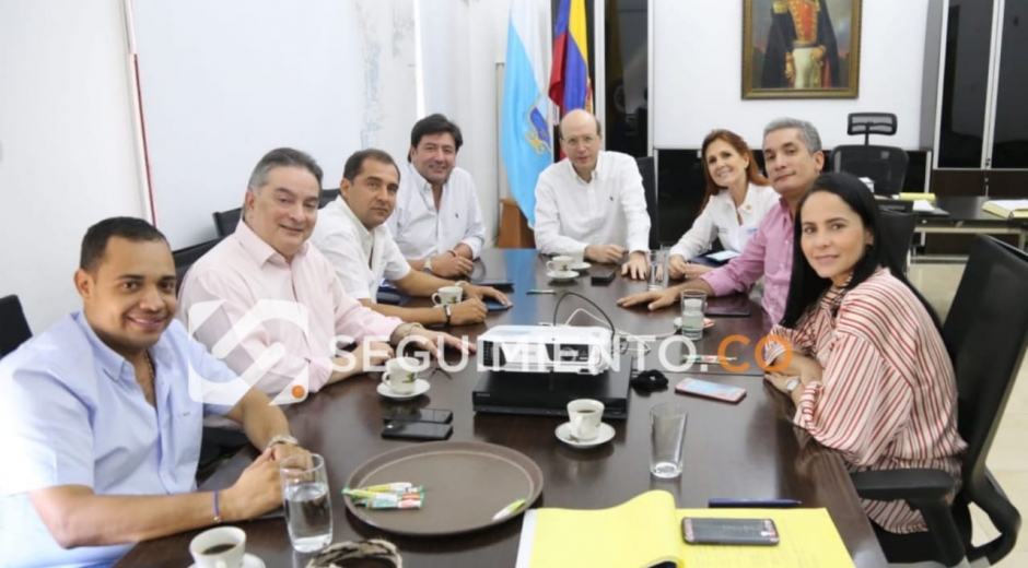 Seguimiento.co En la reunión estuvieron todos los parlamentarios del Magdalena, excepto Honorio Henríquez.