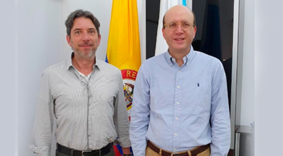 Archivo General de la Nación. El director (e) del Archivo General de la Nación (AGN), Jorge Cachiotis, y el alcalde (e) de Santa Marta, Andrés Rugeles.