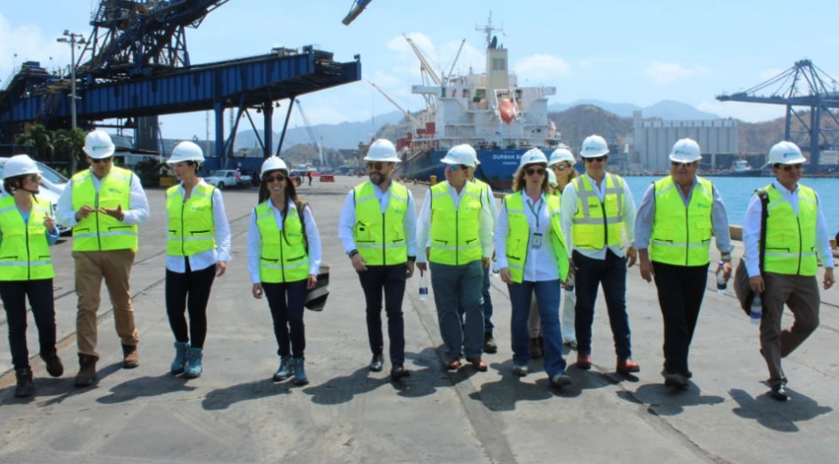 Visita del presidente de la Agencia Nacional de Hidrocarburos (ANH), Luis Miguel Morelli, quien acompañado de su comitiva conoció la logística, los servicios e infraestructura de la terminal marítima.