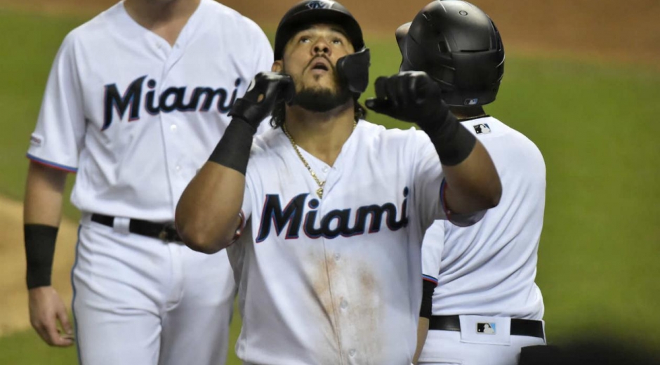 Alfaro conectó un nuevo cuadrangular que le permitió llegar a 18 en la temporada y convertirse en el segundo pelotero del país con más jonrones en un año en el béisbol de las Grandes Ligas.