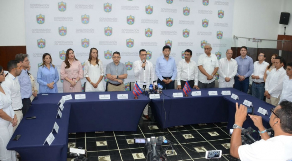 Óscar Mejía - Seguimiento.co Gabinete de la Gobernación del Magdalena.