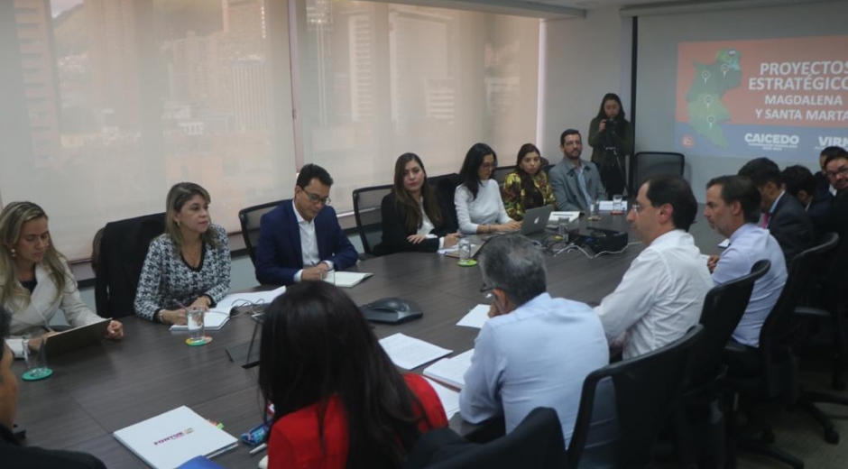 Cortesía Reunión