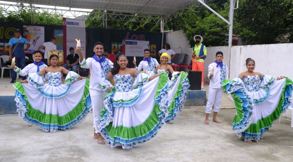 Clausura de la Escuela de Formación de Fundapescaíto.