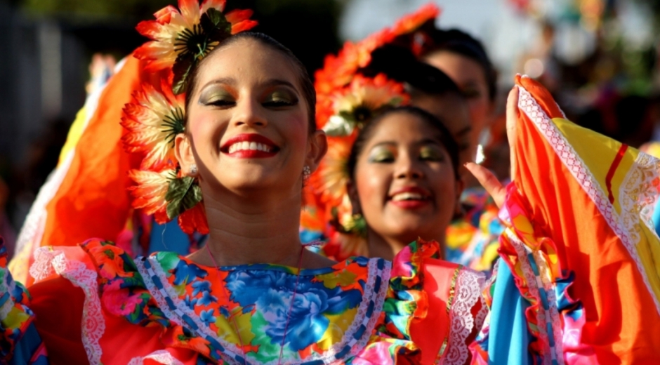 Un grupo de expertos en materia cultural y artística son los encargados del análisis y evaluación de los 175 proyectos preseleccionados.