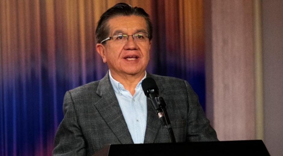 Fernando Ruiz Gómez, ministro de Salud.