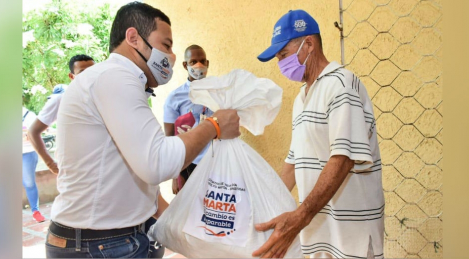 Alcaldía de Santa Marta Entrega de mercados a adultos mayores.