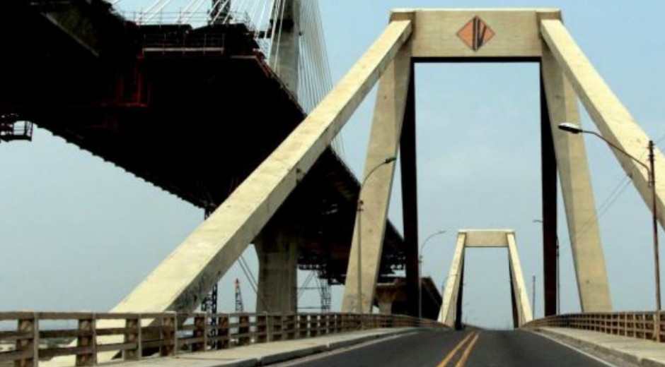 El Tiempo Antiguo puente Pumarejo.