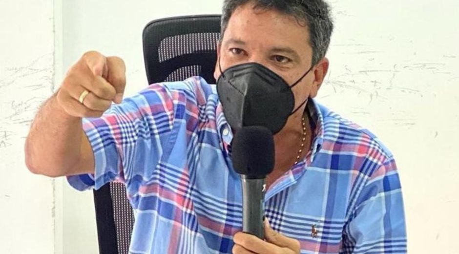Juan Carlos Palacio citó a la gerente de la Essmar.
