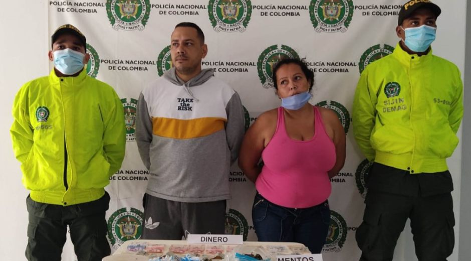 Policía del Magdalena Freddy Rafael Arzuaga e Isaura Granados López