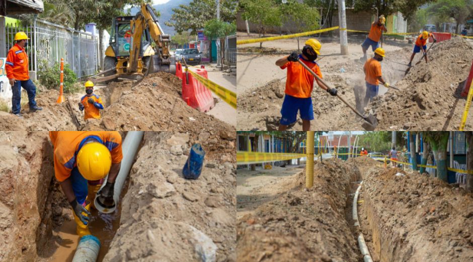 Trabajadores de la Essmar en la obra en Cristo Rey. cortesía