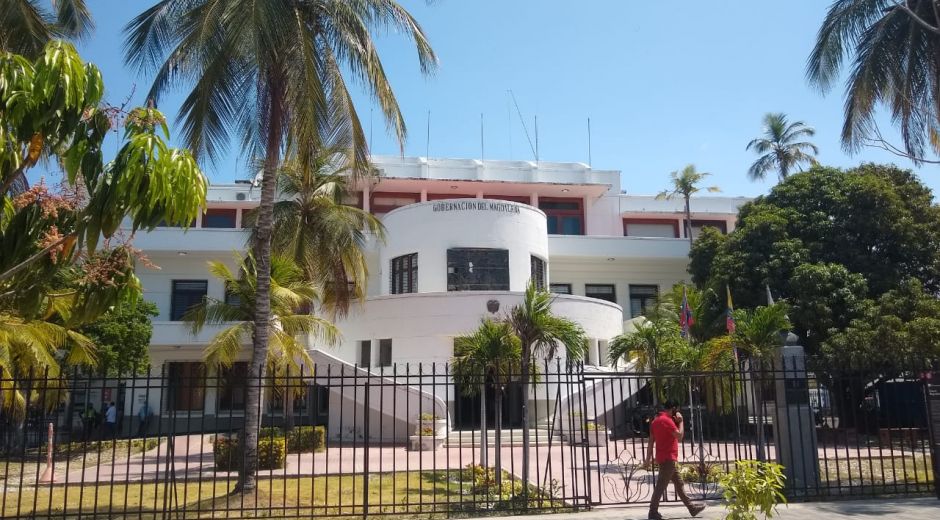 Seguimiento.co Sede del Palacio Tayrona de la Gobernación del Magdalena, donde se llevó a cabo la diligencia de la Dijín.