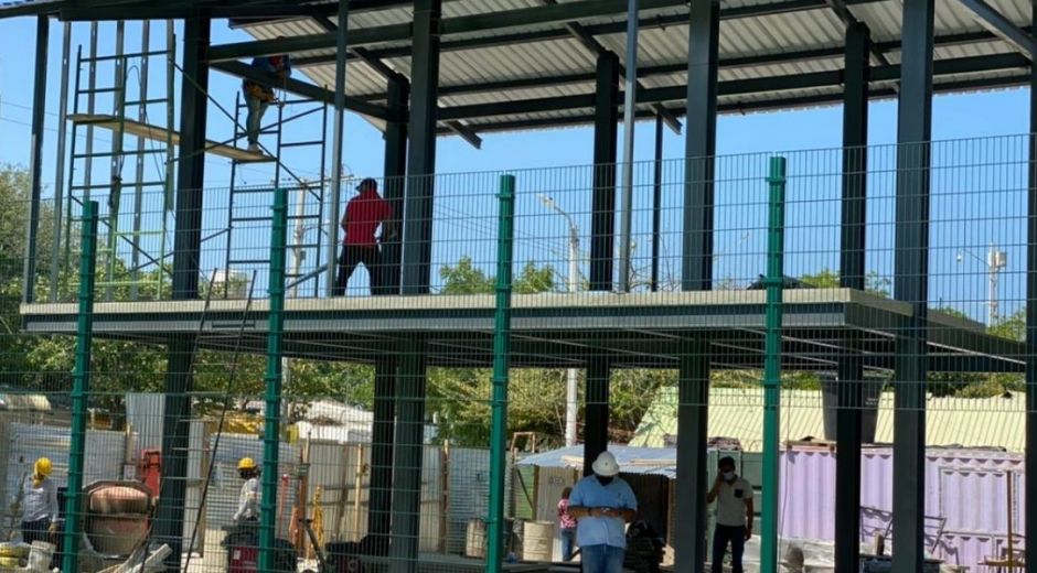 Alcaldía Distrital de Santa Marta Obras cancha de Gaira