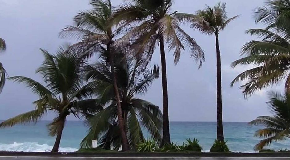 Fuertes brisas y lluvias en San Andrés