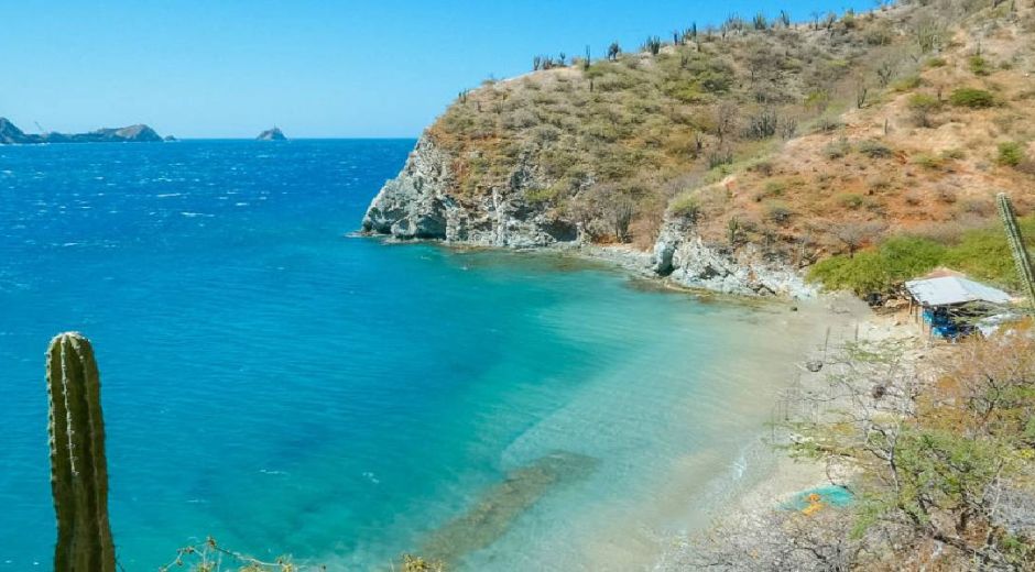 Playa Sisiguaca, contigua a Taganga