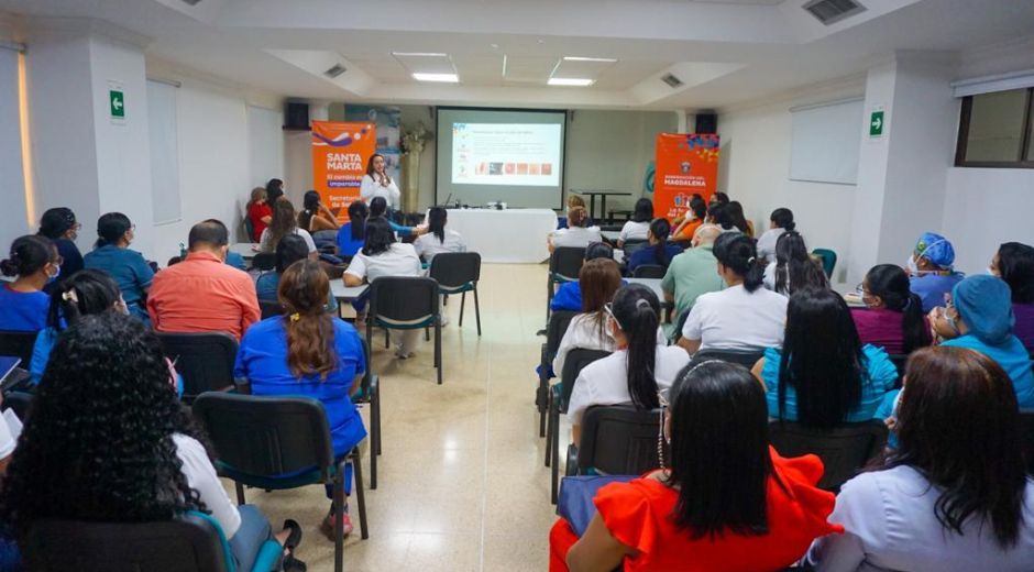 Gobernación del Magdalena. Esta actividad se llevó a cabo en el auditorio de la clínica Mar Caribe.