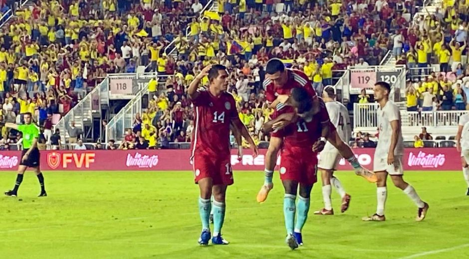 Celebración del gol colombiano.