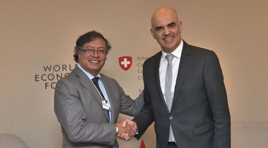 Revista Semana. Presidente Suizo llega a Colombia apoyar con el proceso de paz y cooperación humanitaria.