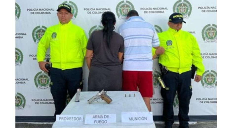 Policía Metropolitana de Santa Marta. Marcos Aurelio Theran Rodríguez y Siris María Llanes Rivas.