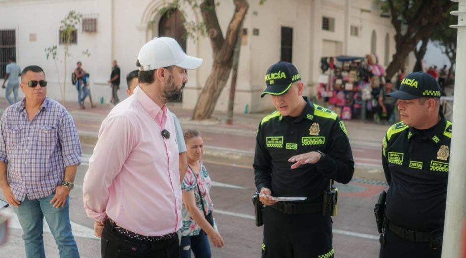 Alcaldía El plan se estableció entre Alcaldía, Policía y comerciantes.
