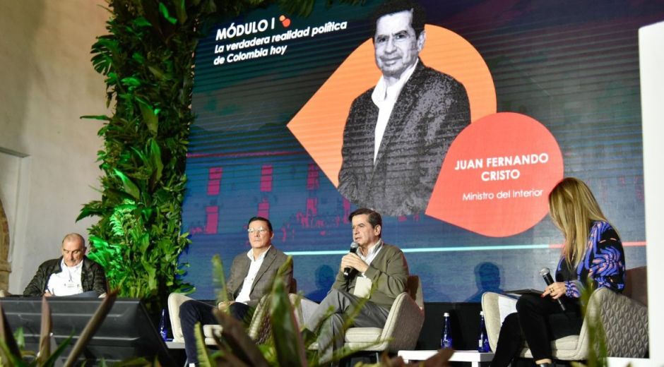 Ministro del Interior, Juan Fernando Cristo. 