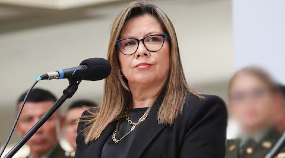 Seguimiento. Luz Adriana fiscal general.