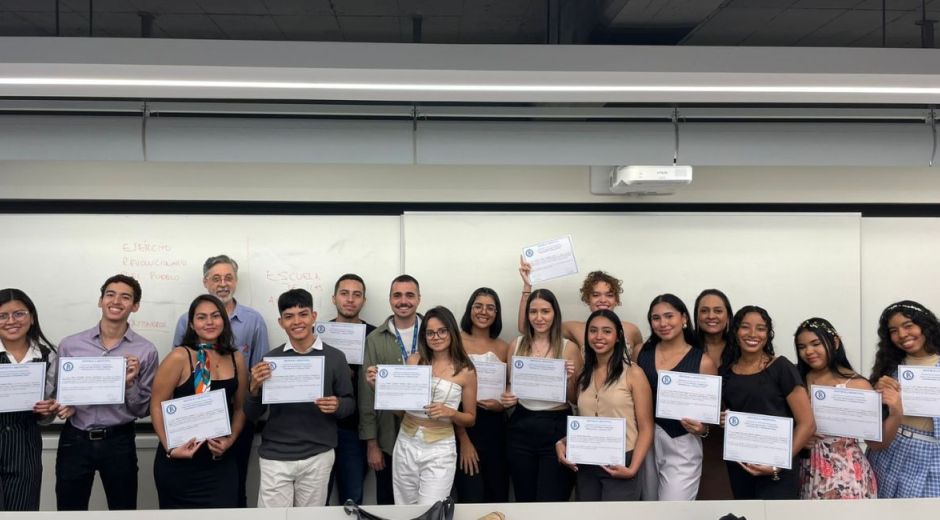 Estudiantes beneficiados por el programa.