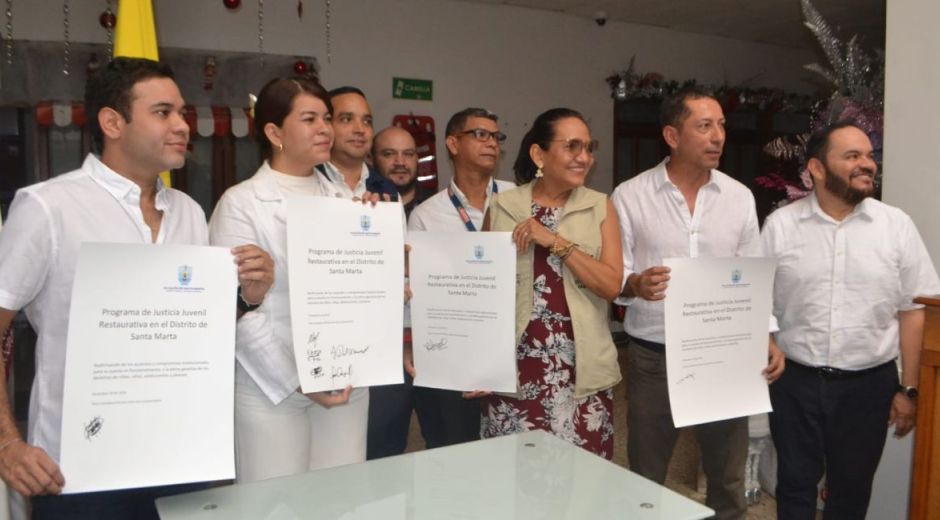 Seguimiento/ Oscar Mejía Lanzamiento del programa.
