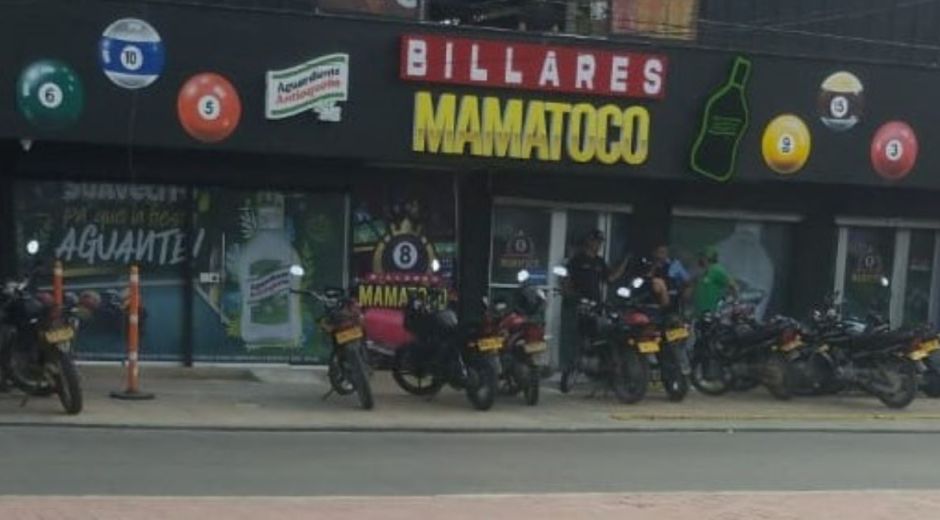 Cortesía Billar sorprendido con conexiones ilegales.
