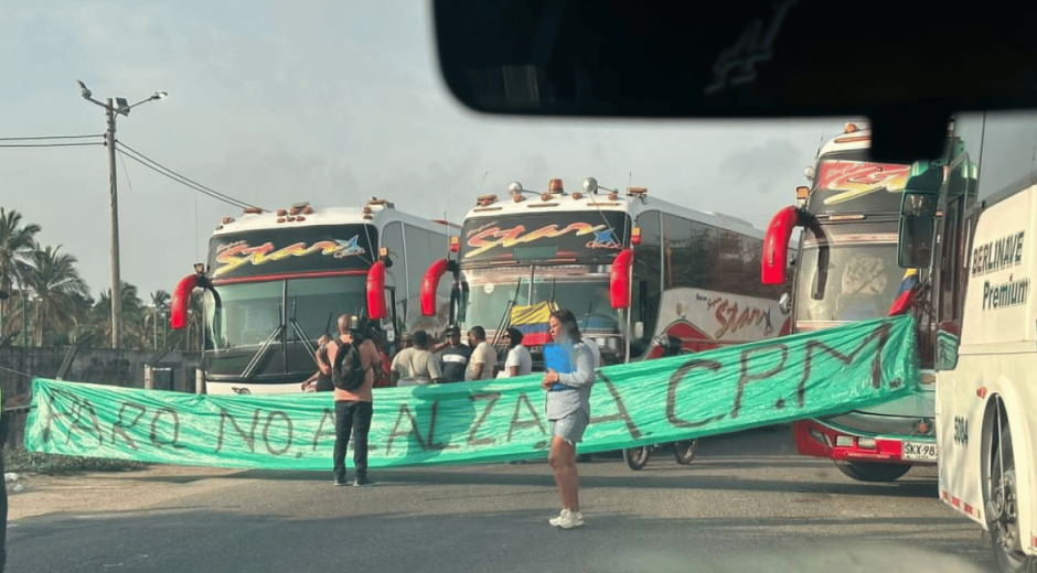 Cortesía Cierre vía Barranquilla-Santa Marta