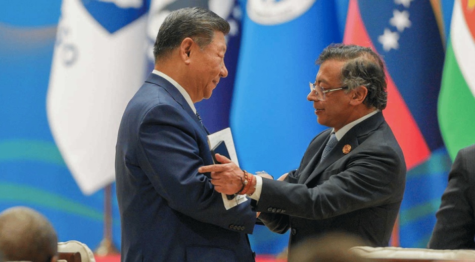 Cortesía Petro propone cable de fibra óptica entre Asia y América en cumbre Celac-China