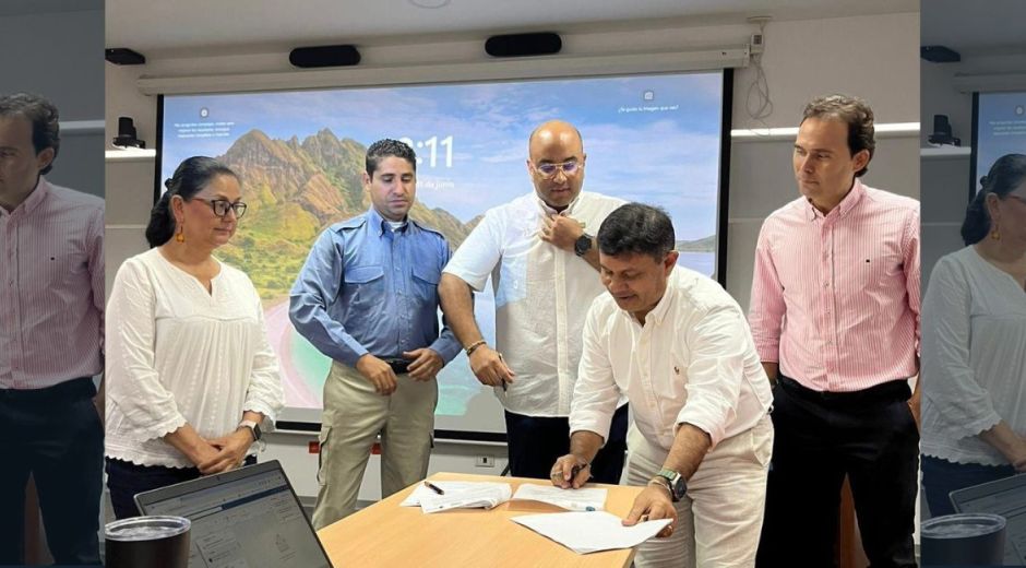 cortesía Autoridades ambientales firman acta de conformación de la Comisión Conjunta para la aprobación, adopción y gestión del Plan de Manejo Ambiental de la Ciénaga grande de Santa Marta