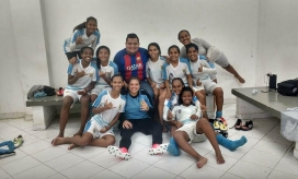 Independiente Santa Marta celebrando la clasificación a la siguiente fase