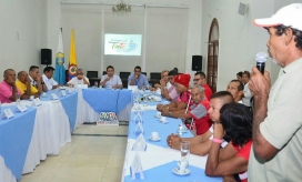 Alcalde se reunió con carromuleros.