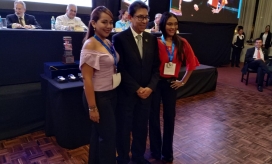 Universidad del Magdalena Las estudiantes Andrea Cantillo y Mayra Patiño.