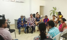 Reunión entre indígenas  y el Alto Consejero para la Sierra Nevada y la Zona Rural.
